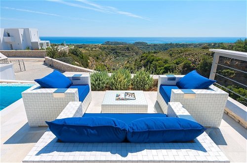 Foto 17 - Beautiful new Luxury Villa Near the Coast, Nice Pool, Beautiful sea View, Rhodes