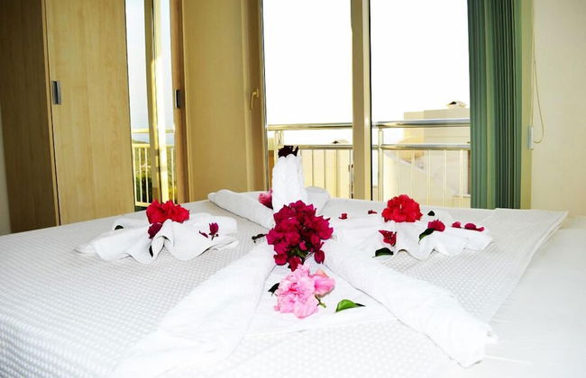 1 Bedroom Apartment Sea View 2 by Likya Global - Photo 3