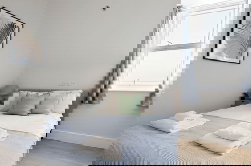 Foto 4 - Elegant 2 Bed Flat with Balcony in Finchley