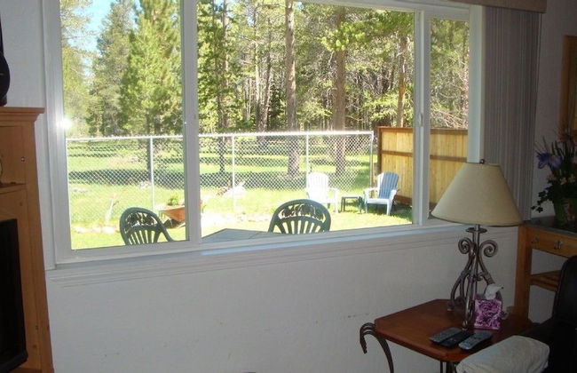 865 Michael Dr. - Photo 9