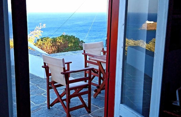Stunning House - Sleeps 11, Terrace & Sea View - Foto 18
