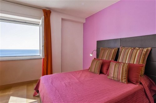 Photo 5 - Luxury Room With sea View in Amalfi ID 3929