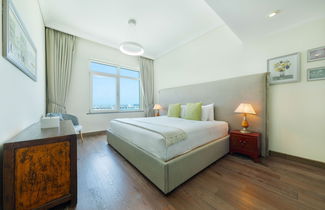 Photo 3 - Maison Privee - Beach Access Apt w/ Burj & Sea Views on The Palm