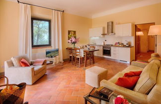 Photo 3 - Luxury Chianti With 2 Bedrooms in Panzano Chianti