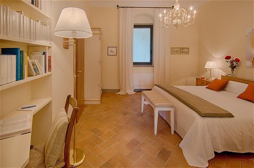 Photo 20 - Luxury Chianti With 2 Bedrooms in Panzano Chianti