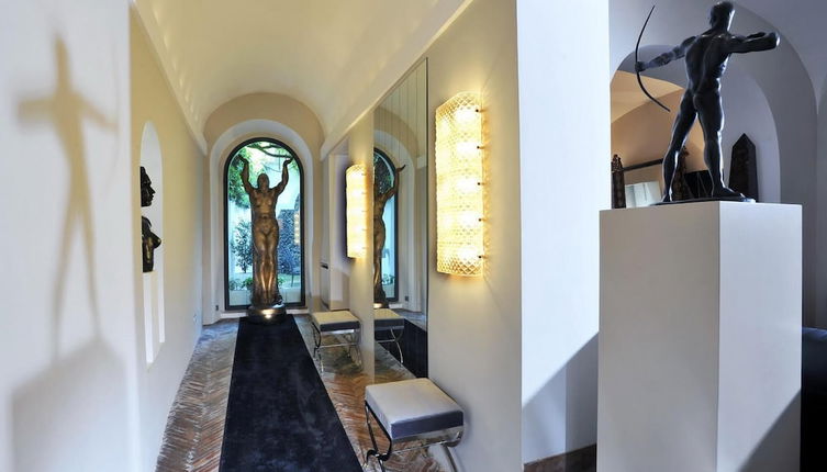 Photo 1 - La Palazzina Santa Dorotea Splendid Rome Townhouse With Courtyard Garden