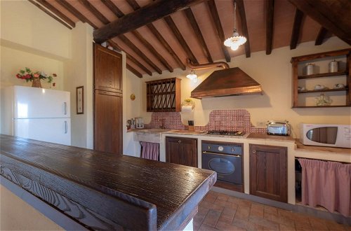 Photo 15 - Apartment in Chianti With Pool ID 456