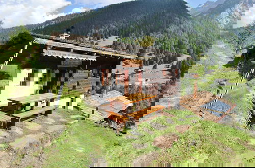Photo 30 - Chalet in Binn Near Forest & Scenic Valley