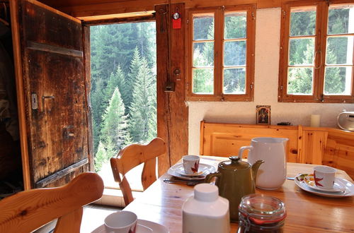 Photo 4 - Beautiful Chalet in Binn With Parking