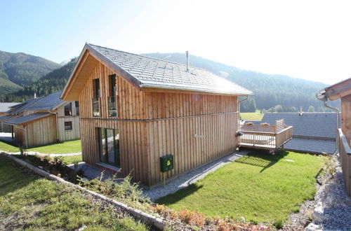 Photo 21 - Lavish Wooded Chalet with Sauna & Hot Tub in Hohentauern