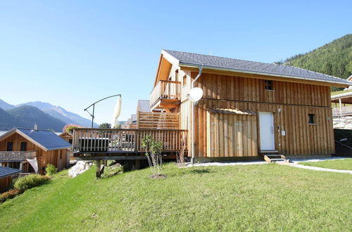 Photo 19 - Lavish Wooded Chalet with Sauna & Hot Tub in Hohentauern