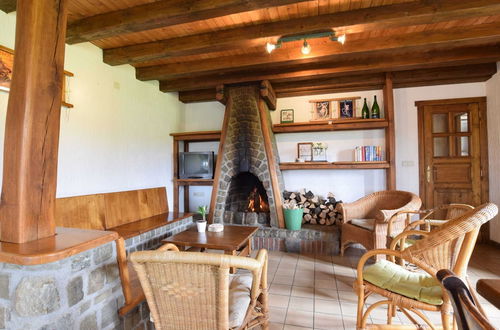 Photo 11 - Spacious Holiday Home in Houffalize With Barbecue