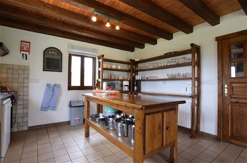 Photo 9 - Spacious Holiday Home in Houffalize With Barbecue