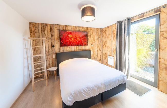 Lush Chalet Near Lake of Butgenbach - Foto 10