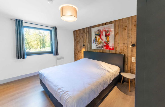 Lush Chalet Near Lake of Butgenbach - Foto 5