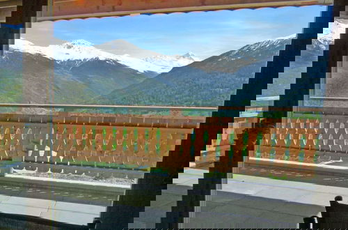 Photo 19 - Chalet in Heremence With Stunning Alpine Views