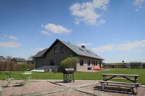 Foto 39 - Spacious Holiday Home in the Ardennes with Sauna & Hot Tub