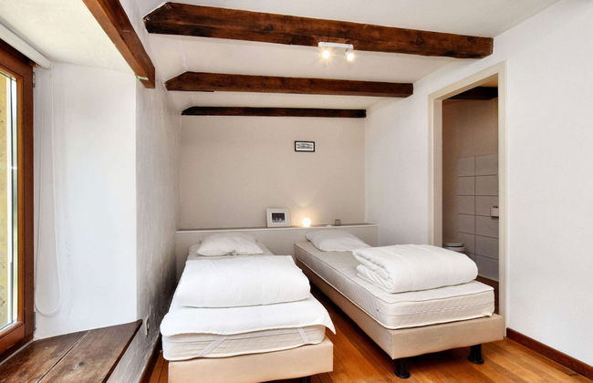 Fine Group House With Sauna Garden - Foto 9