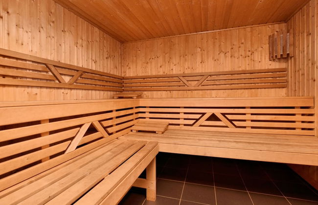 Fine Group House With Sauna Garden - Foto 18