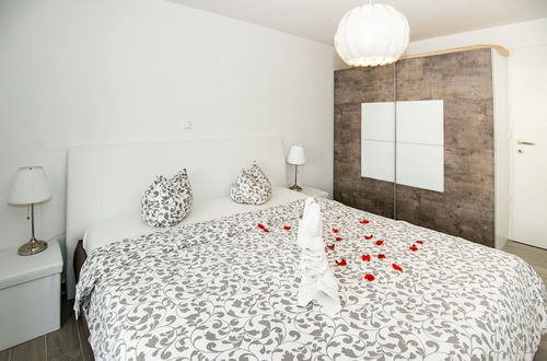 Photo 2 - Apartments Mali Nono