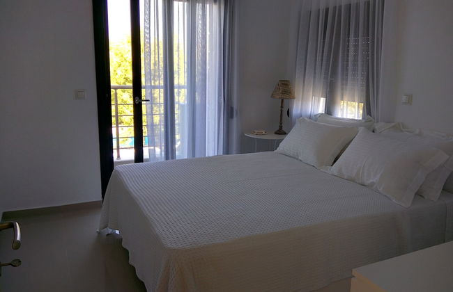 Sunny Sani Luxury Villas - Foto 2