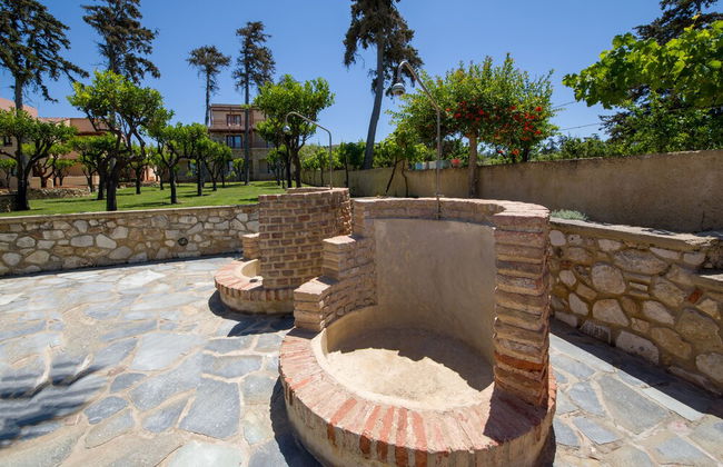 Omega Platanias - Foto 63