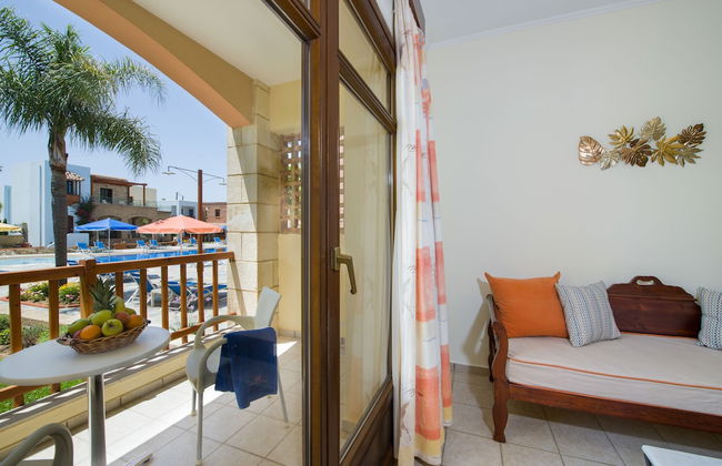 Omega Platanias - Foto 7