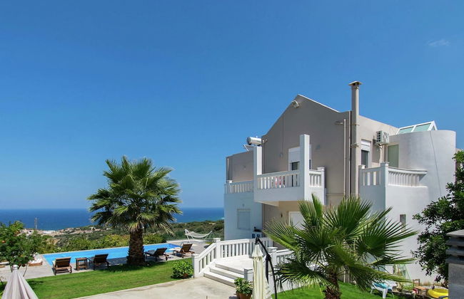 Infinity Pool Villa With Sea Views Near Rethymno City & Beach and Shaded BBQ - Photo 34