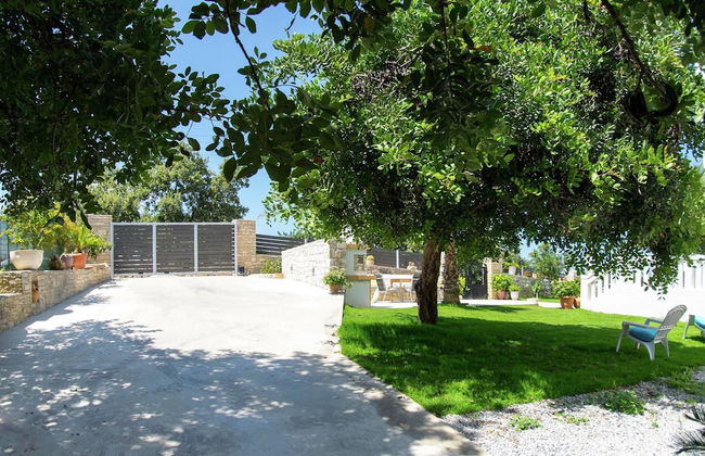 Infinity Pool Villa With Sea Views Near Rethymno City & Beach and Shaded BBQ - Photo 39