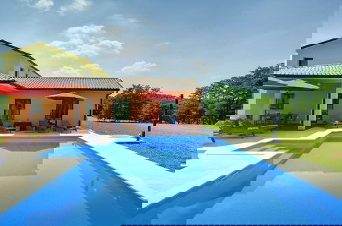 Foto 21 - Villa With Pool in Pazin
