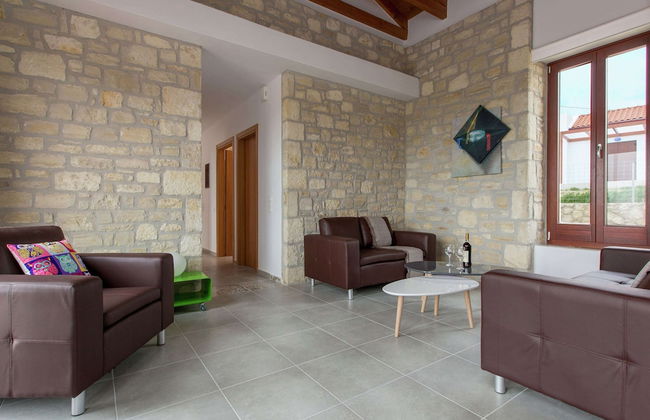 Villa in Arkadi With Pool Near the Sea - Foto 12