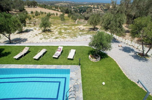 Foto 37 - Boutique Villa in Arkadi With Pool and Deck Chairs