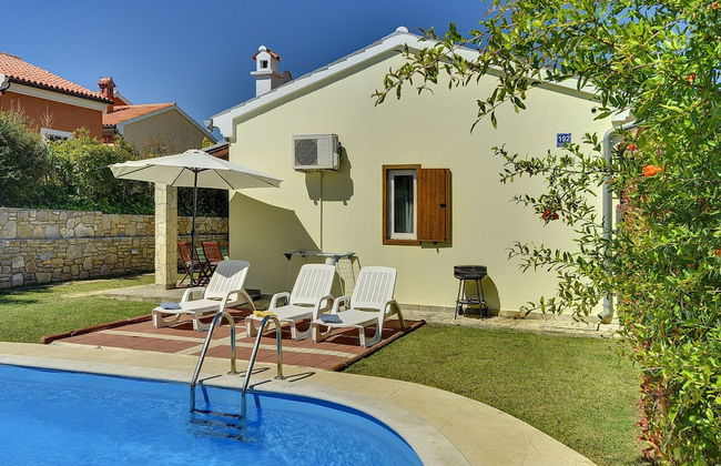 Detached Holiday House With Private Pool Only Near the Beach - Foto 16