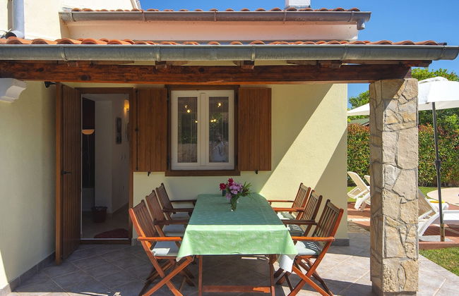 Detached Holiday House With Private Pool Only Near the Beach - Foto 18