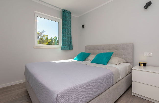 Apartments Adriatic Blue With Pool - Photo 4