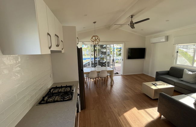 Shelly Beach Holiday Park - Photo 32
