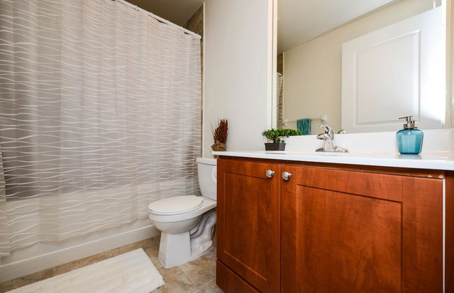 Sarkar Suites - 330 Burnhamthorpe Road - Foto 23