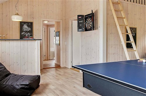 Photo 15 - 18 Person Holiday Home in Blavand