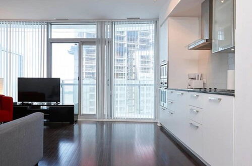 Photo 20 - Lavish Suites - Luxury One Bedroom Condo