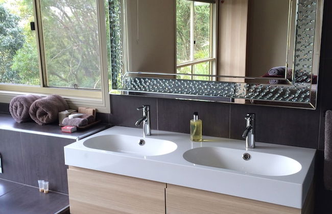 Maleny Luxury Cottages - Photo 28