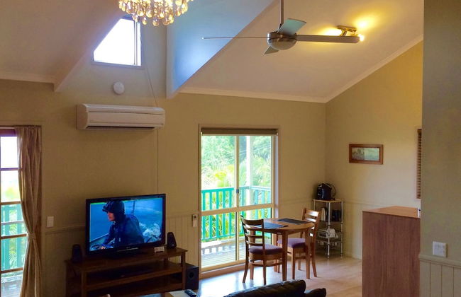 Maleny Luxury Cottages - Photo 19