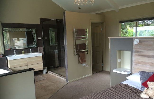 Maleny Luxury Cottages - Photo 23