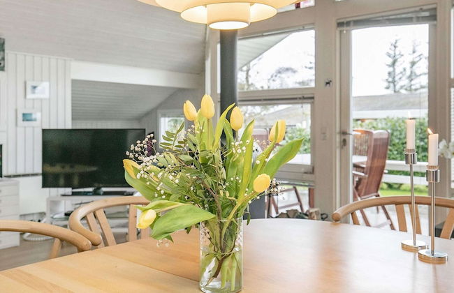 8 Person Holiday Home in Humble - Foto 18