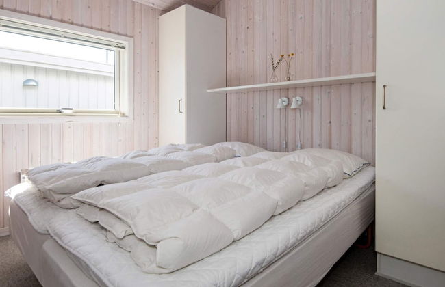 Serene Holiday Home in Jutland near Sea - Foto 18