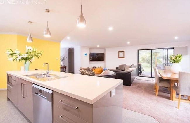 Euphoria House - Foto 1