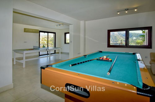 Foto 60 - Amazing Luxury Villa, Enormous Heated Pool Jacuzzi, Gym, Games Room In Paphos,
