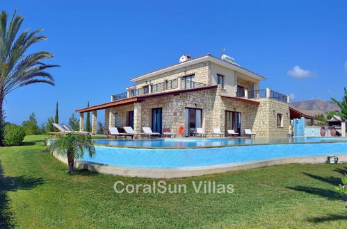 Foto 44 - Amazing Luxury Villa, Enormous Heated Pool Jacuzzi, Gym, Games Room In Paphos,