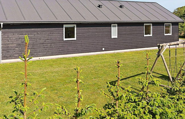 Luxurious Holiday Home in Løkken with Hot Tub & Sauna - Foto 23