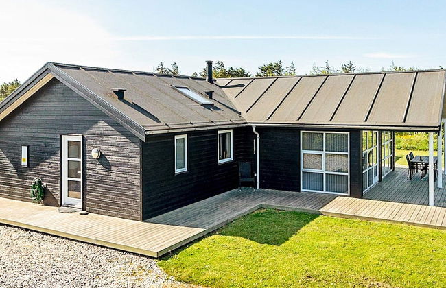 Luxurious Holiday Home in Løkken with Hot Tub & Sauna - Foto 25
