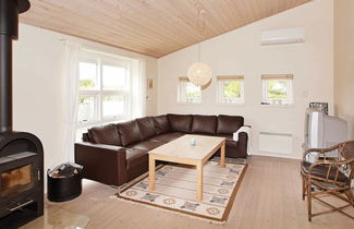 Foto 1 - 6 Person Holiday Home in Hemmet